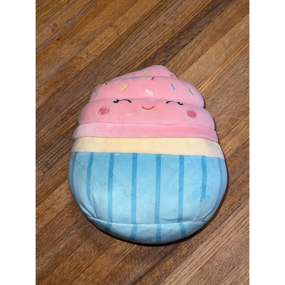 Squishmallow 7.5" Diedre Cupcake Soft Sweet Sprinkles Plush Kelly Toys